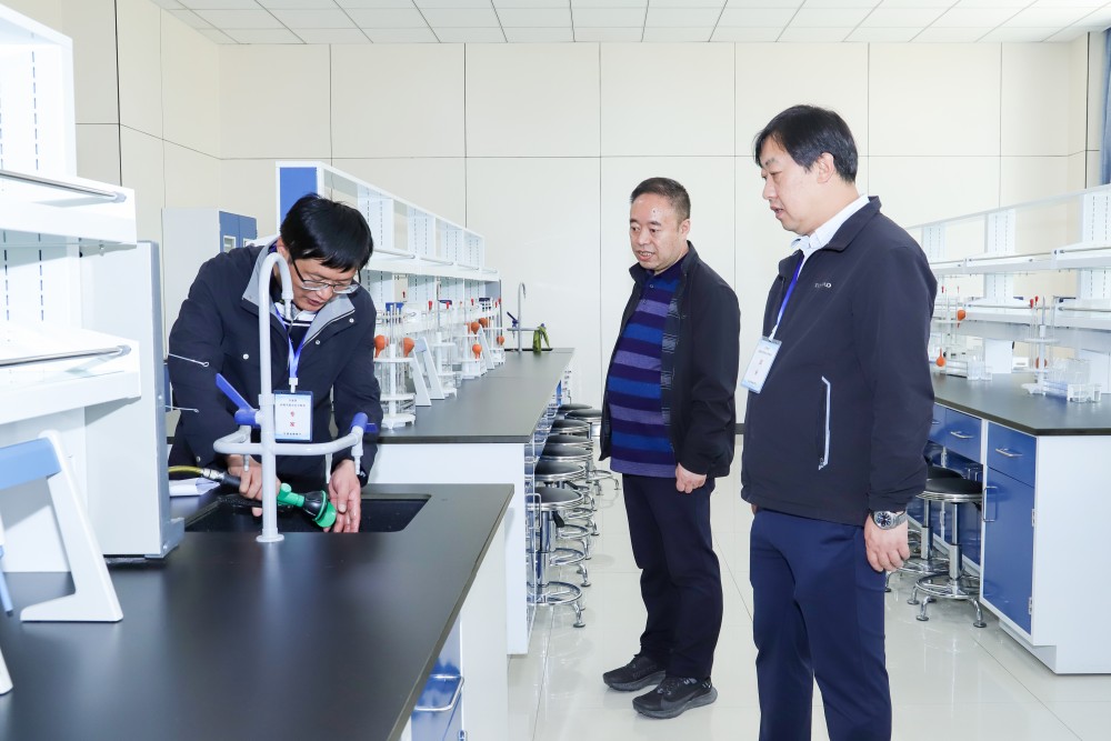 2023年5月26日 甘肃卫生职业学院2023年高校实验室安全现场检查首次会议 (24)(1).jpg