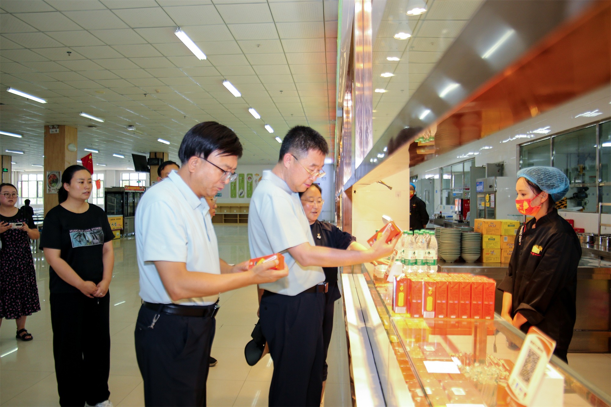 1725029876617040891.jpg 763039032406504184.jpg